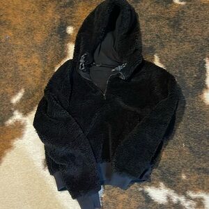 Sherpa lululemon hoodie